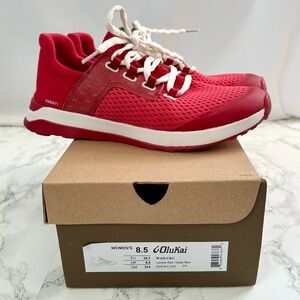 OluKai Wailuku Sneakers in Lychee Red Women’s 8.5